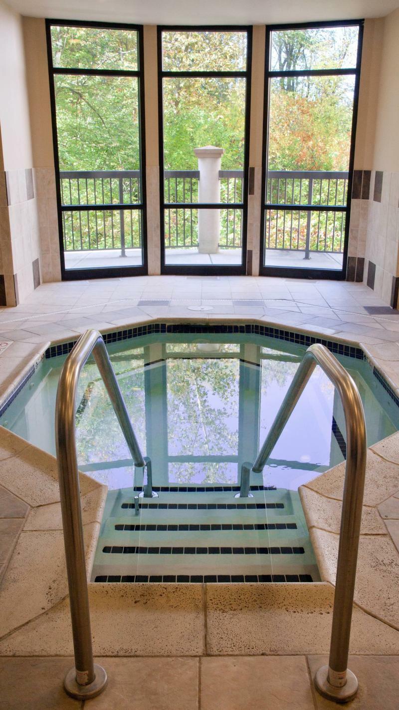 Courtyard Boston Woburn/Boston North Hotel Exterior photo
